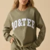 Felpa oversize a girocollo in Soft Olive