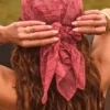 Foulard Ventura con stampa rossa Foulard Ventura con stampa rossa