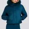 Giacca da sci corta impermeabile con cappuccio in pelliccia sintetica, colore verde acqua Giacca da sci corta impermeabile con cappuccio in pelliccia sintetica, colore verde acqua