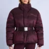 Giacca da sci oversize impermeabile con cintura in bordeaux Giacca da sci oversize impermeabile con cintura in bordeaux