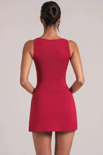 Gonna aderente a vita media con spacco Tula in rosso ciliegia