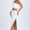 Gonna lunga asimmetrica con arricciature Ishaana in bianco Gonna lunga asimmetrica con arricciature Ishaana in bianco