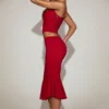 Gonna midi svasata in pizzo color corallo con vita media in rosso intenso Gonna midi svasata in pizzo color corallo con vita media in rosso intenso