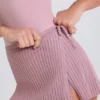 Gonna-pantaloncino avvolgente in maglia a coste color malva Gonna-pantaloncino avvolgente in maglia a coste color malva