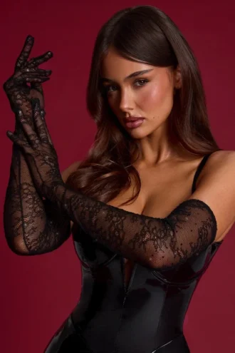Guanti in pizzo Poe in nero