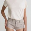 Hot pants a vita bassa Lanori in ecru Hot pants a vita bassa Lanori in ecru