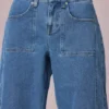 Jeans a vita media e gamba a campana Bobbi in lavaggio blu medio Jeans a vita media e gamba a campana Bobbi in lavaggio blu medio