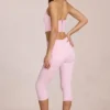 Jeans capri a vita media Anessa in rosa fiore Jeans capri a vita media Anessa in rosa fiore