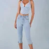 Jeans capri in denim a vita media Landon in denim chiaro Jeans capri in denim a vita media Landon in denim chiaro