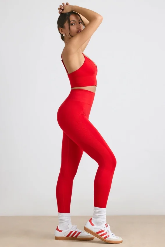 Leggings a vita alta Define Luxe in rosso Leggings a vita alta Define Luxe in rosso