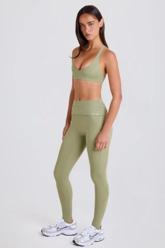 Leggings a vita media con risvolto e passanti in Matcha