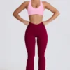 Leggings svasati Soft Active con tasche e vita a V in bordeaux Leggings svasati Soft Active con tasche e vita a V in bordeaux