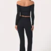 Leggings svasati Soft Active con vita a V in nero Leggings svasati Soft Active con vita a V in nero