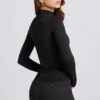 Maglia termica a maniche lunghe in nero leopardato