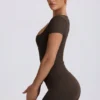 Maglietta senza cuciture Super Sculpt in marrone Maglietta senza cuciture Super Sculpt in marrone