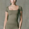 Maglietta senza cuciture Super Sculpt in verde chiaro Maglietta senza cuciture Super Sculpt in verde chiaro