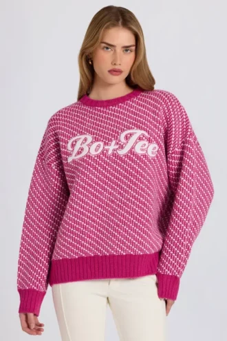 Maglione oversize in maglia con logo in rosa magenta