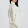 Maglione oversize in maglia morbida color avorio Maglione oversize in maglia morbida color avorio