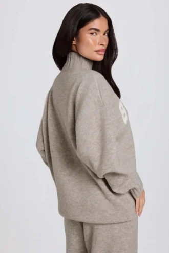 Maglione oversize in maglia morbida, color beige Maglione oversize in maglia morbida, color beige