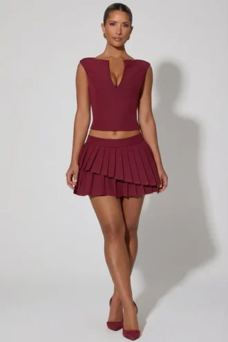 Mini gonna a pieghe a strati a vita bassa Nada in rosso vino