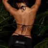 Mini gonna da costume da bagno metallizzata con arricciature in nero Mini gonna da costume da bagno metallizzata con arricciature in nero