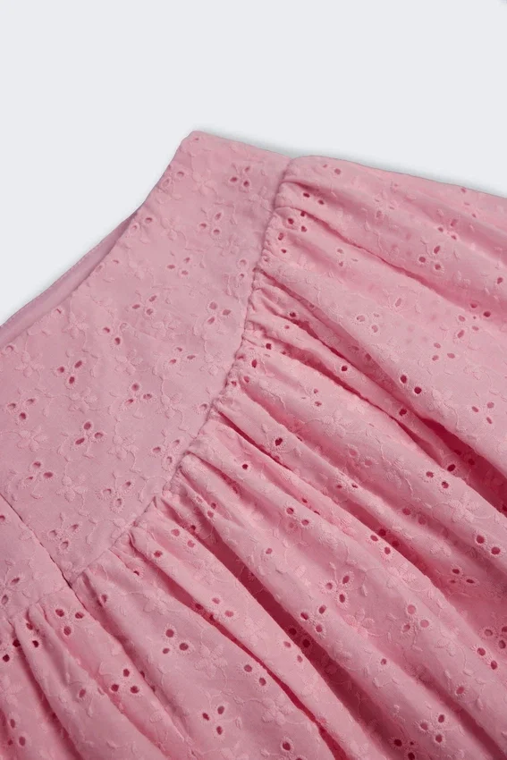 Mini gonna Thia con fiocco in broderie anglaise rosa tenue Mini gonna Thia con fiocco in broderie anglaise rosa tenue