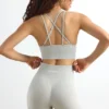 Mini shorts a vita alta Define Luxe in grigio Mini shorts a vita alta Define Luxe in grigio