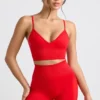 Mini shorts a vita alta Define Luxe in rosso Mini shorts a vita alta Define Luxe in rosso