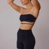 Mini shorts a vita alta in nero Mini shorts a vita alta in nero