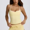 Mini shorts a vita bassa in giallo limone