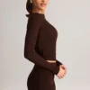 Mini shorts aderenti a vita alta Noor in TENCEL™ Modal color cioccolato Mini shorts aderenti a vita alta Noor in TENCEL™ Modal color cioccolato