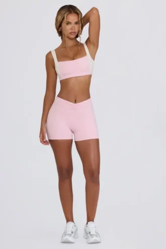 Mini shorts arricciati in melange rosa pallido Mini shorts arricciati in melange rosa pallido