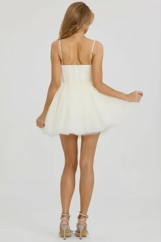 Miniabito con gonna in tulle e corsetto decorato Eugenie in bianco