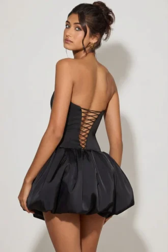 Minivestito a corsetto con orlo a palloncino e lacci Minerva in nero