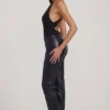 Nemyra Pantaloni a gamba dritta in ecopelle effetto coccodrillo, nero Nemyra Pantaloni a gamba dritta in ecopelle effetto coccodrillo, nero