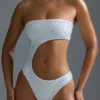 Oh Polly Costumi da Bagno: Costume intero cut-out con decorazioni HOTFIX in bianco Oh Polly Costumi da Bagno: Costume intero cut-out con decorazioni HOTFIX in bianco