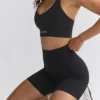 Pantaloncini da ciclista a vita alta Define Luxe in nero Pantaloncini da ciclista a vita alta Define Luxe in nero