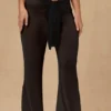 Pantaloni a gamba larga Hydra con lacci sul davanti in nero Pantaloni a gamba larga Hydra con lacci sul davanti in nero