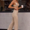 Pantaloni a vita alta con risvolto in morbida maglia a costine in Beige Sand Pantaloni a vita alta con risvolto in morbida maglia a costine in Beige Sand