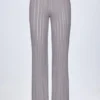 Pantaloni a zampa a vita media Selara in argento Pantaloni a zampa a vita media Selara in argento
