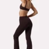 Pantaloni a zampa arricciati Soft Active in color espresso Pantaloni a zampa arricciati Soft Active in color espresso
