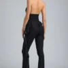 Pantaloni a zampa con volant metallizzati Reese in nero Pantaloni a zampa con volant metallizzati Reese in nero
