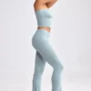 Pantaloni a zampa d’elefante con risvolto in maglia grossa color verde acqua polveroso Pantaloni a zampa d’elefante con risvolto in maglia grossa color verde acqua polveroso