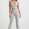 Pantaloni a zampa d’elefante con risvolto in maglia grossa, grigio melange Pantaloni a zampa d’elefante con risvolto in maglia grossa, grigio melange