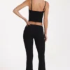 Pantaloni a zampa di elefante in modal a vita media, colore nero Pantaloni a zampa di elefante in modal a vita media, colore nero