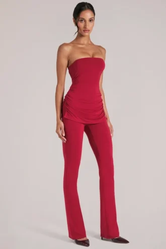 Pantaloni aderenti a vita media Lumi  in rosso ciliegia