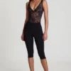 Pantaloni capri cropped in jersey Ponte Giuliana, colore nero Pantaloni capri cropped in jersey Ponte Giuliana, colore nero