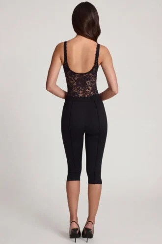 Pantaloni capri cropped in jersey Ponte Giuliana, colore nero