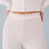 Pantaloni capri Selene in maglia a vita media, colore avorio Pantaloni capri Selene in maglia a vita media, colore avorio