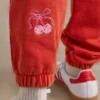 Pantaloni da jogging oversize in jersey spazzolato, colore rosso Pantaloni da jogging oversize in jersey spazzolato, colore rosso